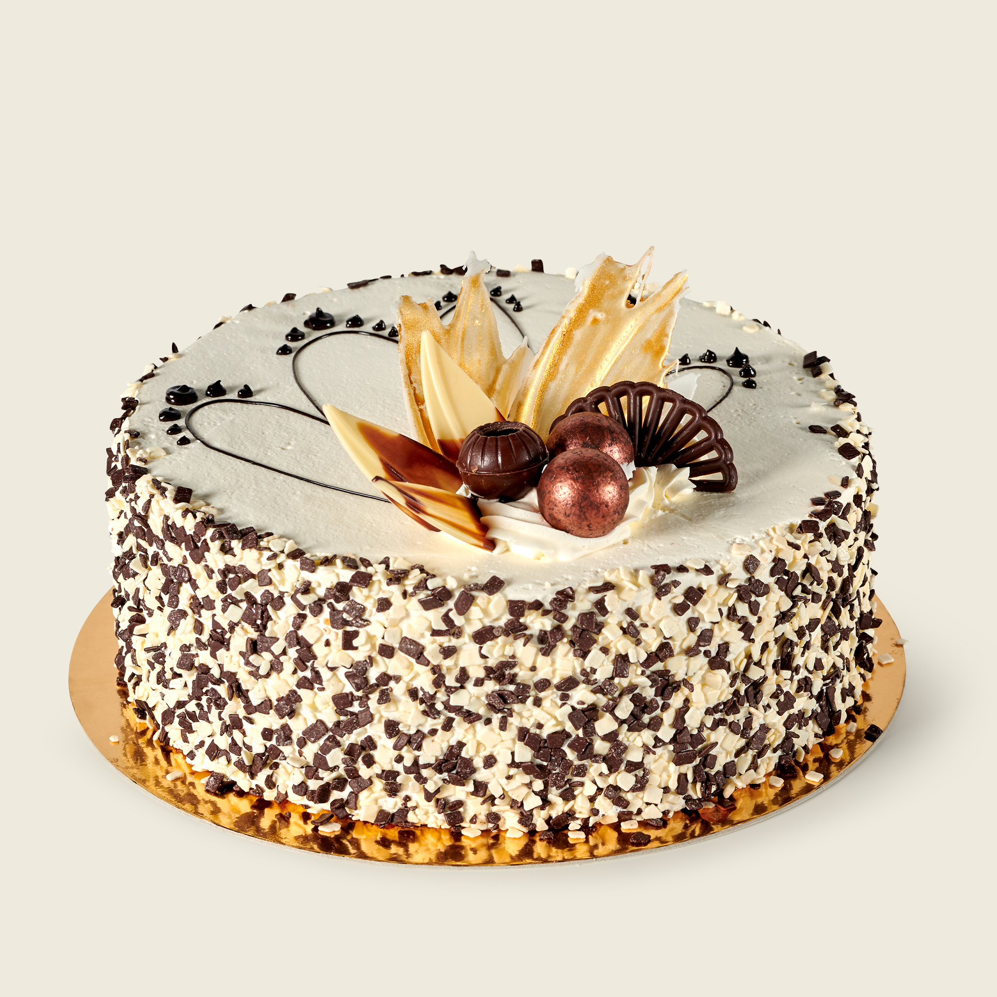 Tort tradycyjny z czekoladkami 116